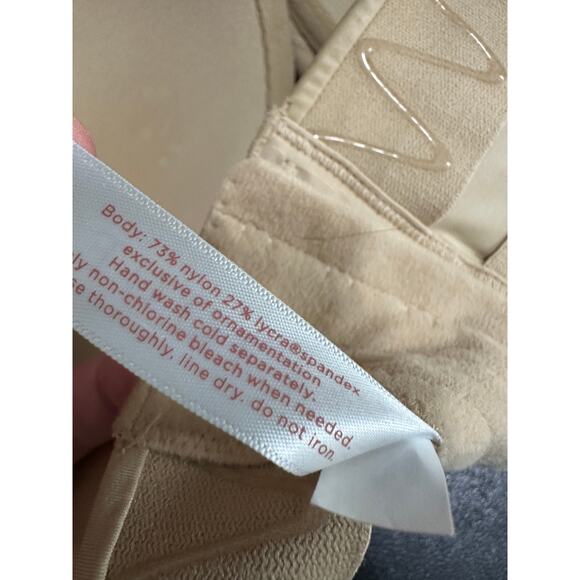 Cacique Strapless Bra Women Size 44F Nude Underwire Lift Garmet - Picture 5 of 7